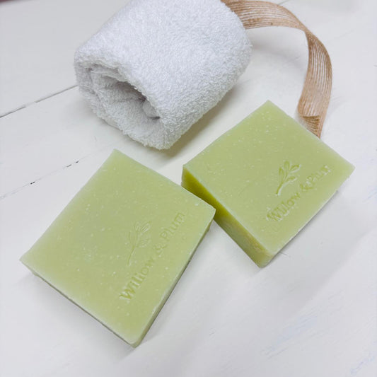 Cedar & Lime moisturising soap bar